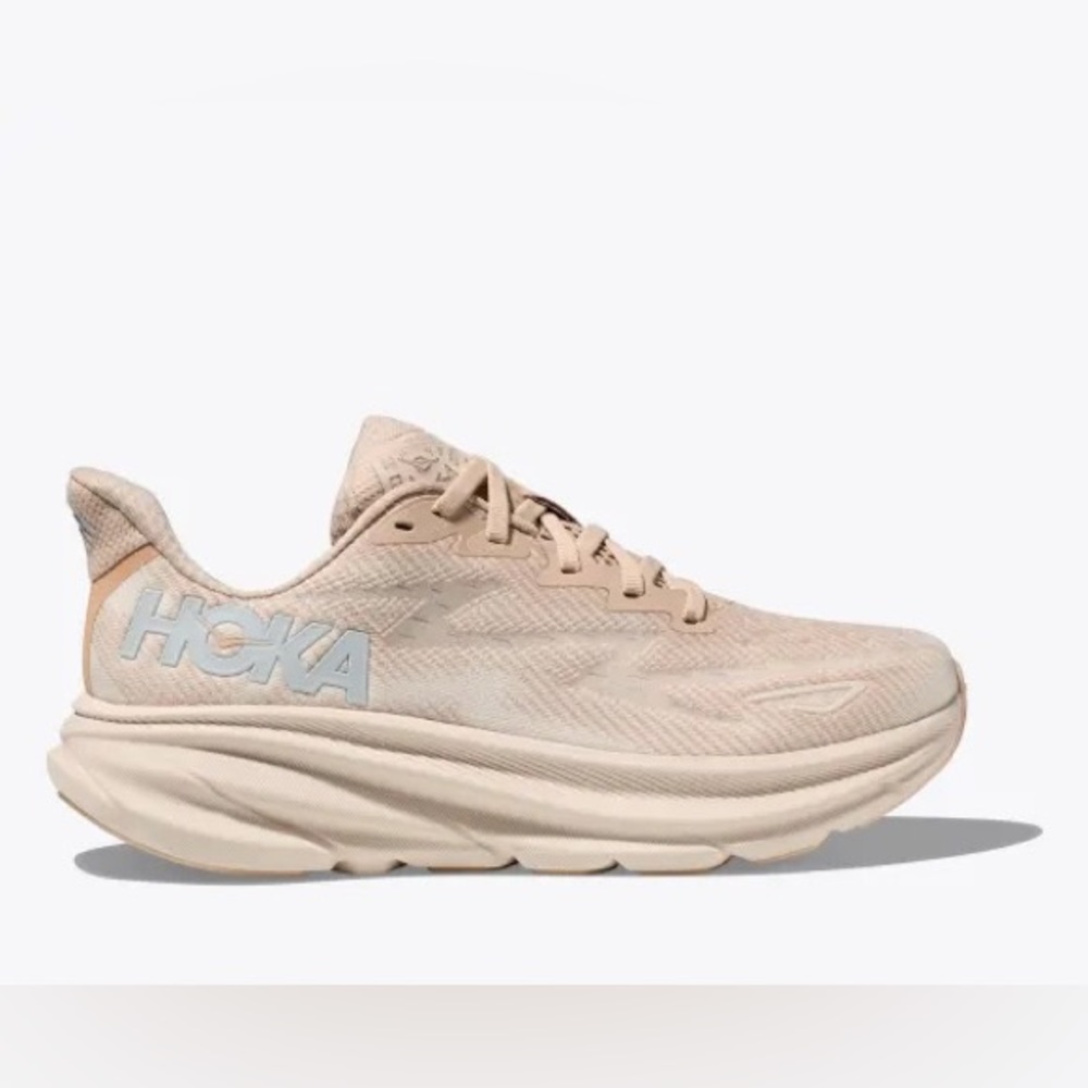 HOKA • NIB Shifting Sands/Eggnog Clifton 9 Running Shoe